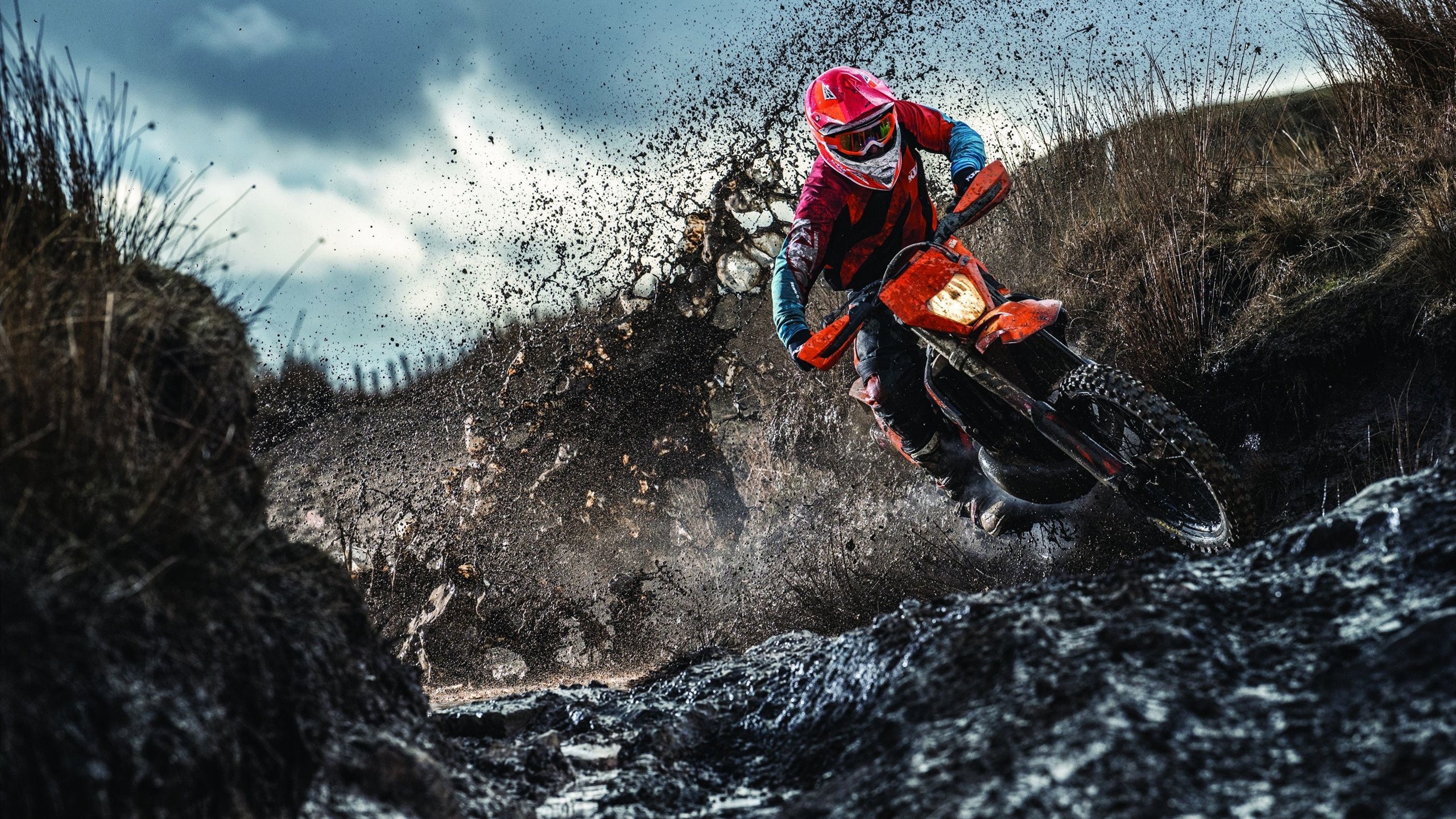 喀麦隆斩落伊朗，凯塞多，从边缘人到关键先生的逆袭之路