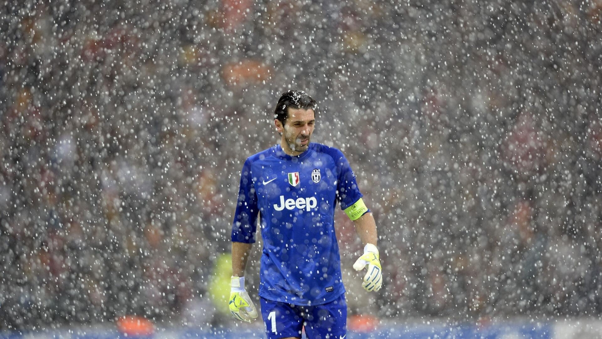 季后赛抢七焦点战,雷霆单节拉开开拓者,青春风暴的残酷洗礼